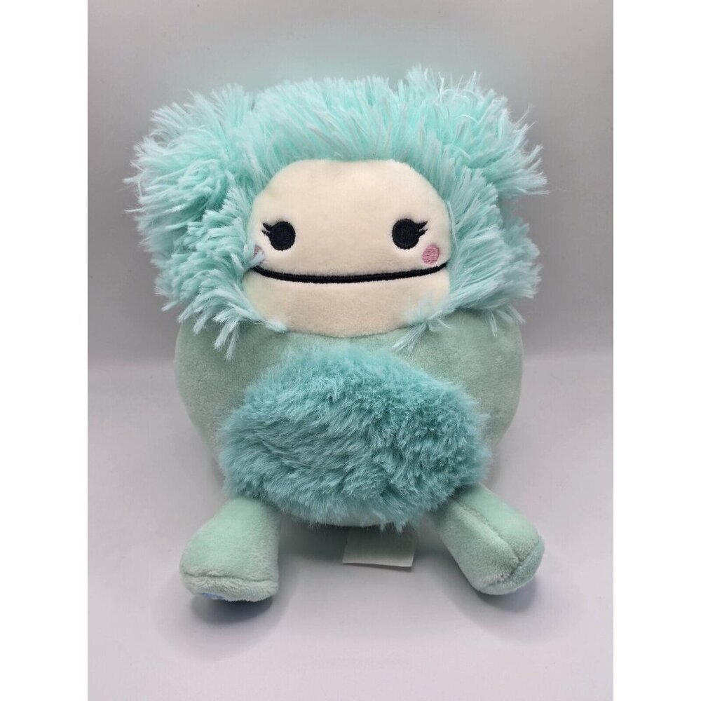 Squishmallows Joelle The Bigfoot Yeti 5 Inch squishmallow- Read Description
